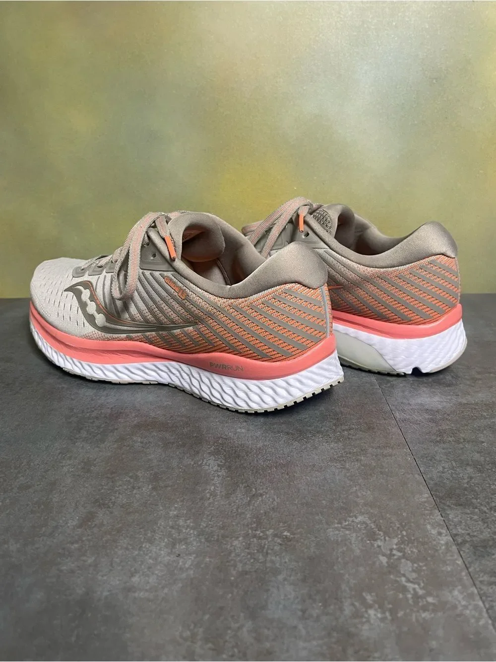 Saucony buy confidence